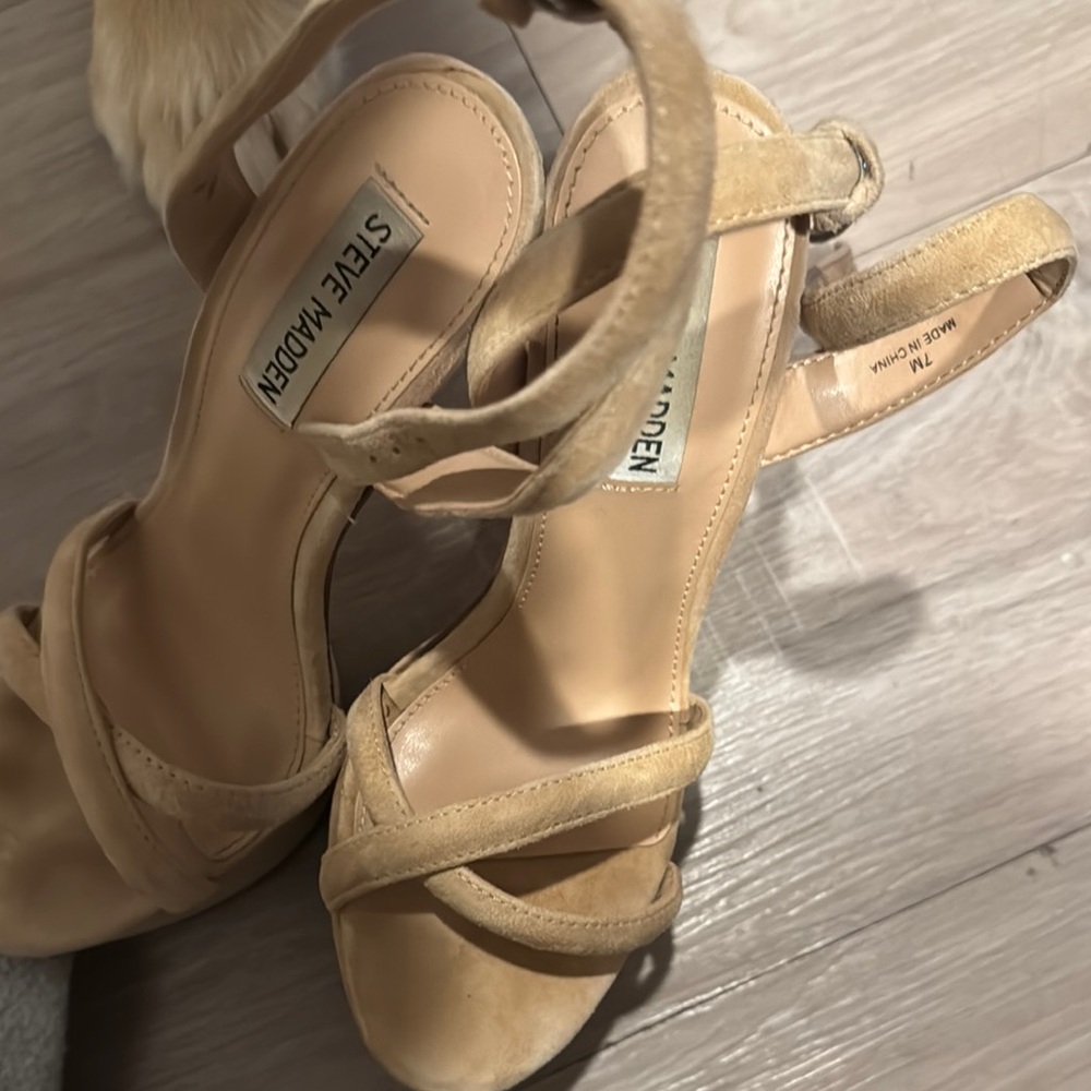 Steve Madden Tan Strappy Heels